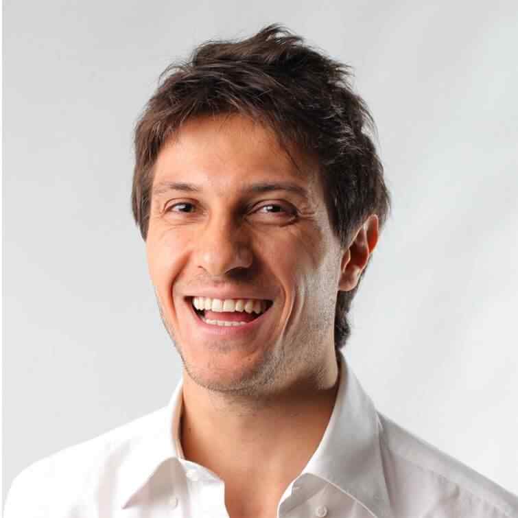 https://www.com-and-dev.com/wp-content/uploads/2017/03/people2.jpg